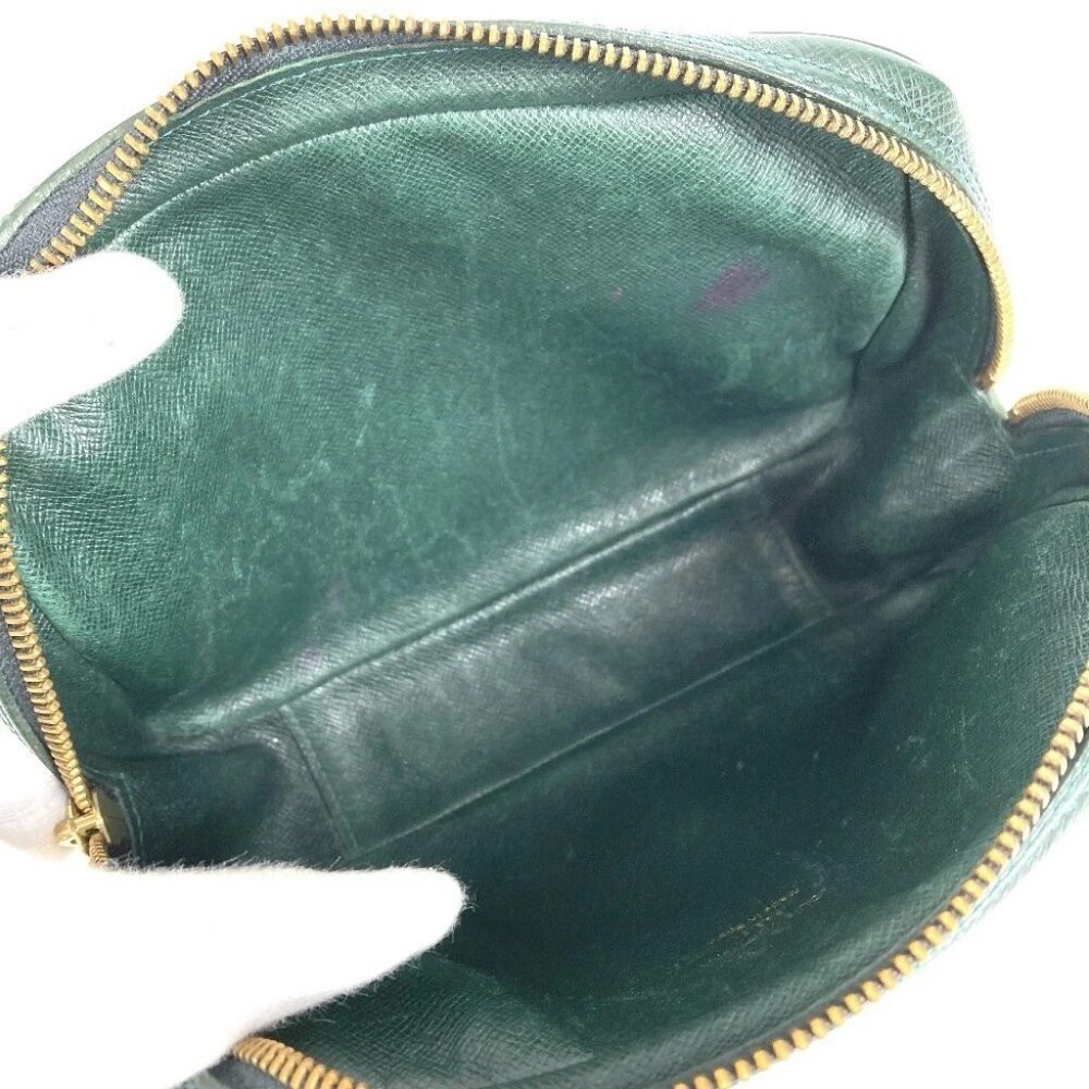 LOUIS VUITTON Taiga Accessory Makeup Pouch Cosmetics Pouch Clutch Bag - Picture 10 of 16